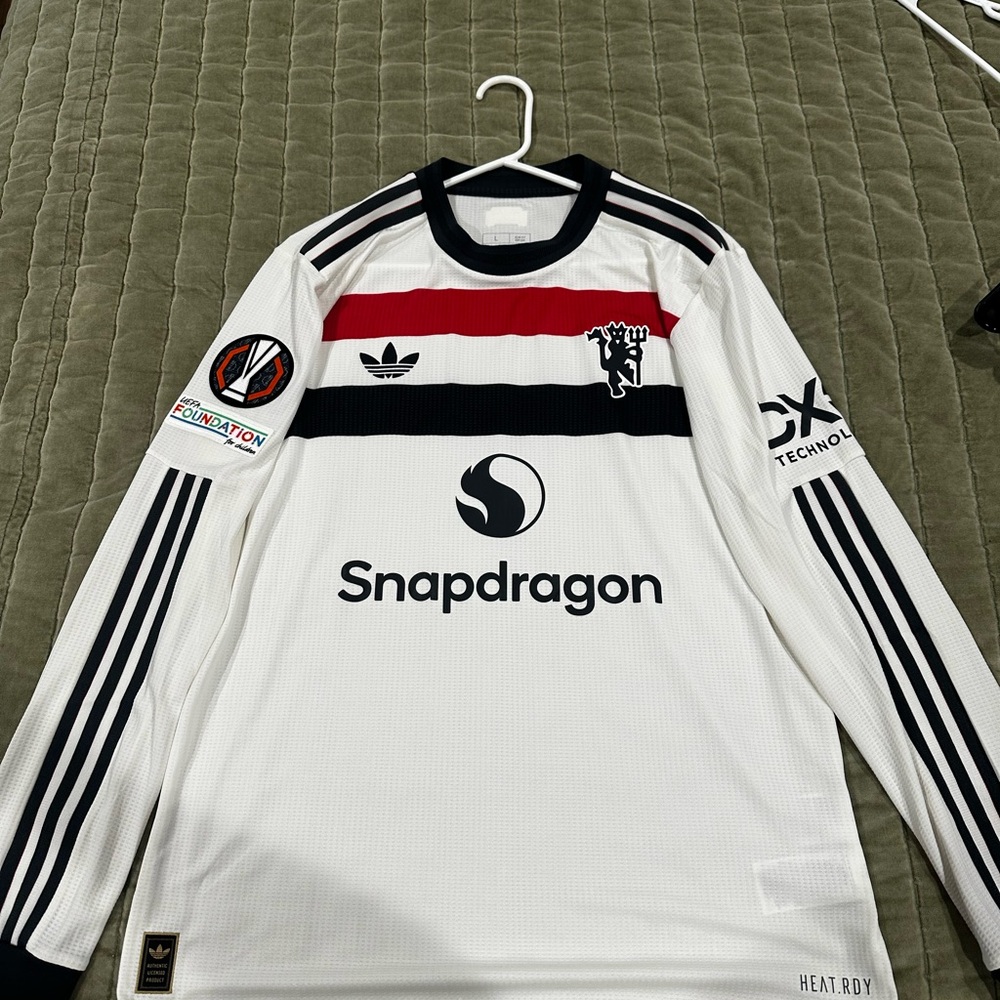 Manchester United jersey